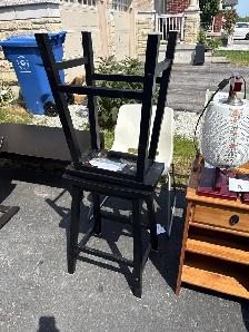 garage sale - Photo 2