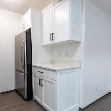 Legal Basement Suite - Photo 2