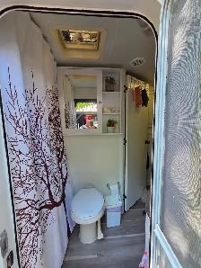 Roulotte a vendre au camping du Lac Morin - Photo 10