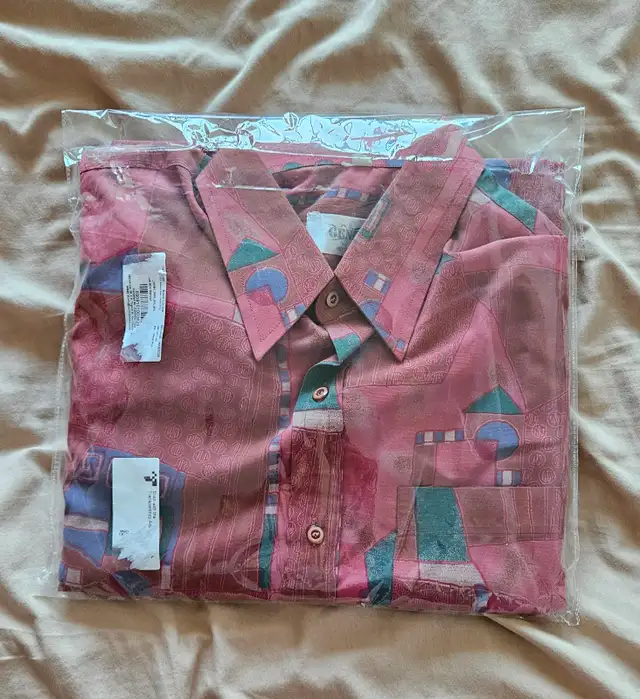 MEN'S LONG SLEEVE SHIRT (X-LARGE)