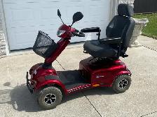 Invacare mobility scooter - Photo 2