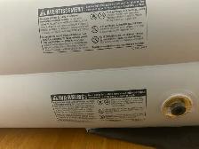Air mattress with pump - Photo 4