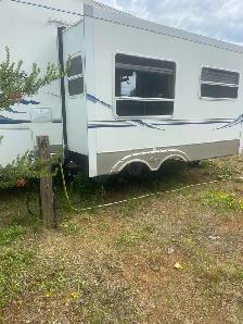 28Foot Cougar 5th Wheel For Sale - Photo 4