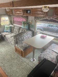 28Foot Cougar 5th Wheel For Sale - Photo 5