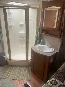 28Foot Cougar 5th Wheel For Sale - Photo 8