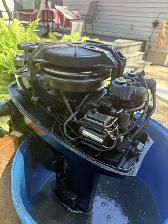 Outboard Motor - Photo 7
