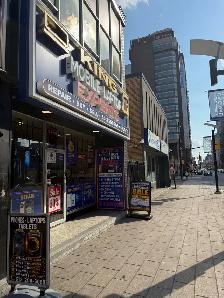 MacBook Pro on sale - Photo 10