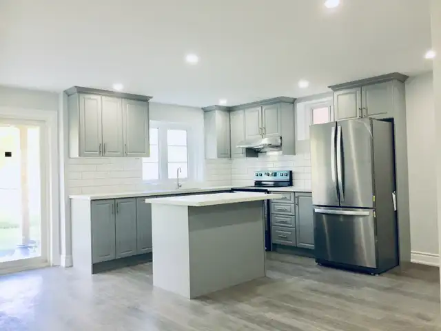 Basement For Rent in Brampton - 2 Bedroom, S. Entrance & Parking