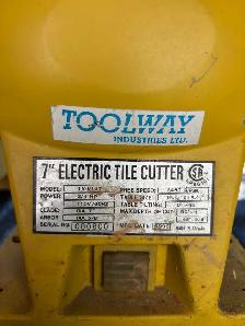 Wet Tile Saw - Photo 4