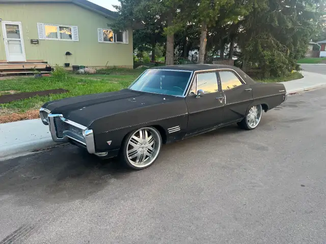 1968 Pontiac Laurentian