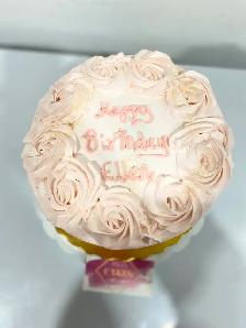 Strawberry cake, delivery or pickup cakes Milton - Photo 5