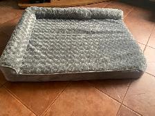 Med/Large Dog Bed