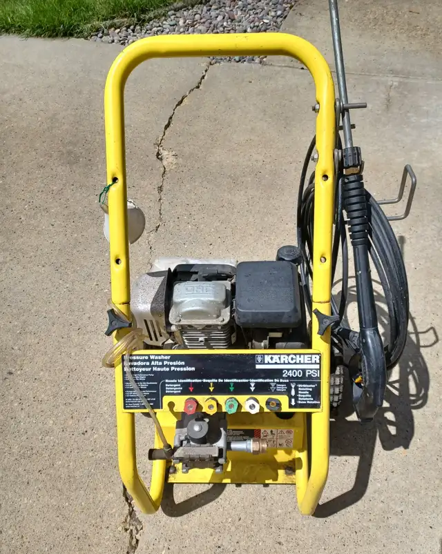 Karcher Pressure Washer 2400 PSI Honda Engine