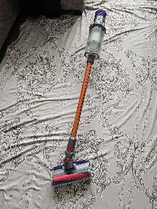 Dyson Cyclone V10 Absolute - Photo 5
