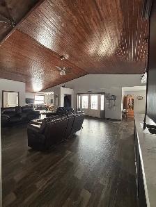 9 acre dream house and shop - Photo 8