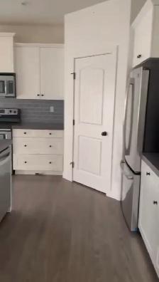3 bedroom home for rent with huge backyard - Photo 6