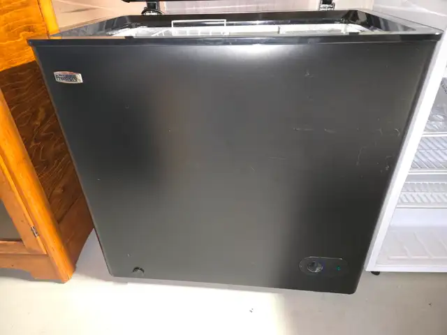 DANBY 5.5 cubic foot FREEZER