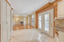 Luxury 4 BR Detached House for Rent in Prime Location Newmarket - Photo 6