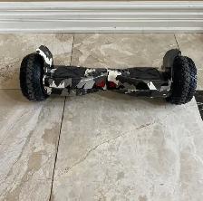 8.5' All Terrain Bluetooth Hoverboard - Great Condition - Photo 2
