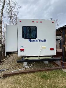 2011 Heartland North Trail 32’ trailer