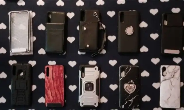 10 Hardly Used Samsung Galaxy A50 Cellphone Cases