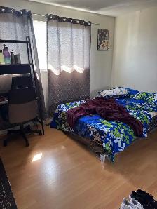 Private Bedroom for Rent – $1000/Month (All Utilities Included) - Photo 2