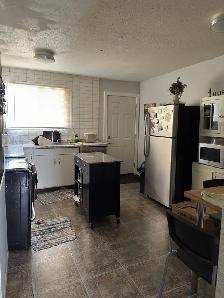 Private Bedroom for Rent – $1000/Month (All Utilities Included) - Photo 6