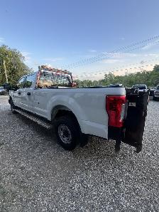 2017 Ford Super Duty F-350 SRW ALUMINUM LIFT GATE , FUEL TANK — - Photo 5