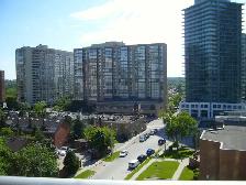 YONGE-FINCH 1-bedroom Mona Lisa Luxury Condo,TTC Subway at door - Photo 7