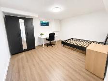 Female Room for rent - Photo 4