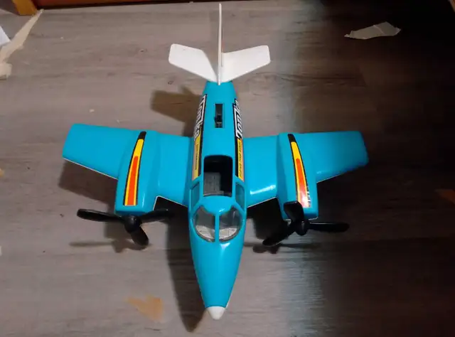 Vintage Hand Commander Turbo Prop