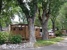 Cozy Cottage in Shady Resort - Photo 7