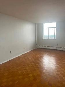 3460 Keele Street - APARTMENT AVAILABLE FOR RENT - Photo 3