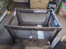 High quality foldable baby crib - Photo 4