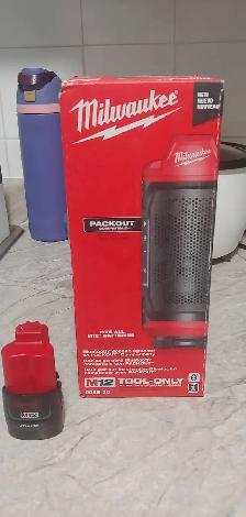 Milwaukee M12 Packout Bluetooth Speaker battery included