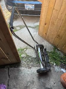 American Push Lawn Mower