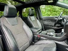 2022 Ford Edge ST AWD Clean Carfax | Pano Roof | Cooled Seats - Photo 25