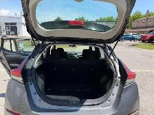 2018 Nissan Leaf SV Hatchback - Photo 10
