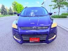 2014 Ford Escape SE 4dr 4x4 Automatic - Photo 2