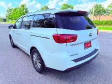 2019 Kia Sedona EX Passenger Van Automatic - Photo 5