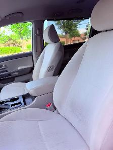 2019 Kia Sedona EX Passenger Van Automatic - Photo 10