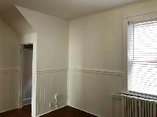 SEPT 1 - 3 BEDROOM 5 MINUTE WALK TO QUEENS! ALL INCLUSIVE - Photo 7