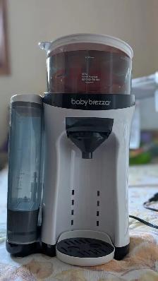 Baby Brezza Formula Dispenser - Photo 2