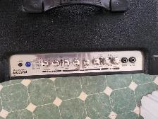Kustom keyboard bass amp - Photo 2