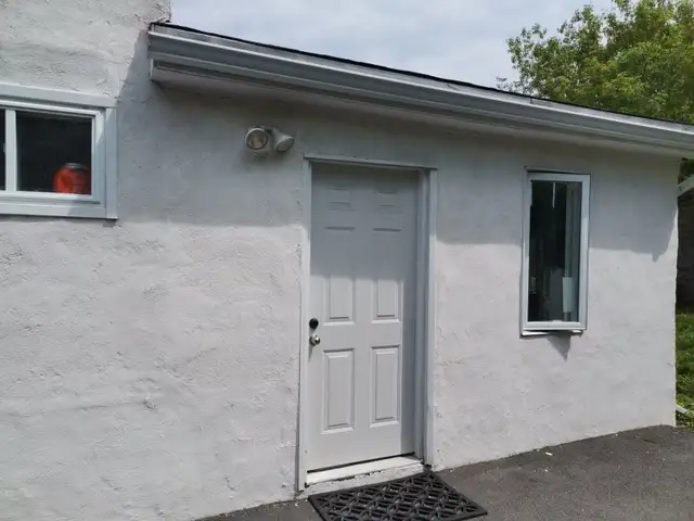 One unit of triplex, located in Hull, gatineau