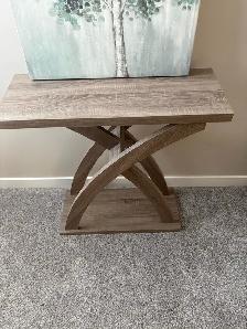 Console Table (Like New) - Photo 2