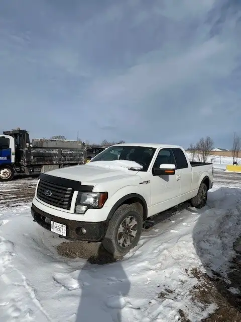 2018 FORD F150 4X4 FOR SALE ($7000 OBO) ENGINE NEEDS REPLACING!