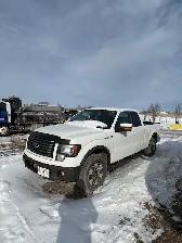 2018 FORD F150 4X4 FOR SALE ($7000 OBO) ENGINE NEEDS REPLACING!