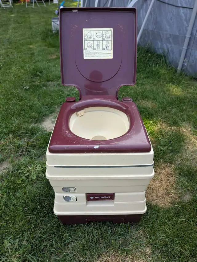 Mastercraft portable potty