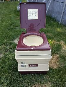 Mastercraft portable potty
